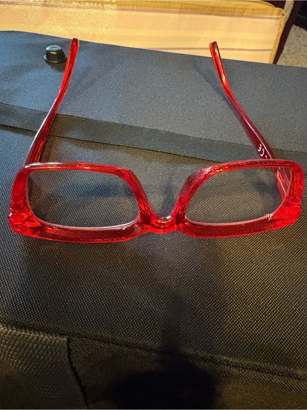 Hummingbird Red Oversized Square Women's Readers 2.0 strength